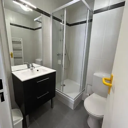 Apartment La Casa Copernic - Functional Studio *